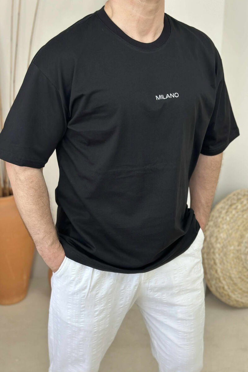 T-SHIRT I THJESHTË ME SHKRIME PËR MESHKUJ NË NGJYRËN E ZEZË - 3