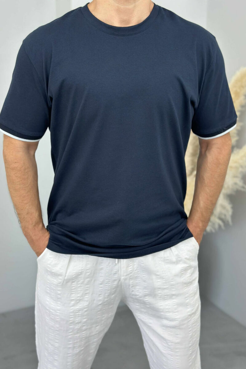 T-SHIRT NJË NGJYRËSH I THJESHTË PËR MESHKUJ NË NGJYRËN BLU E ERRËT - 1