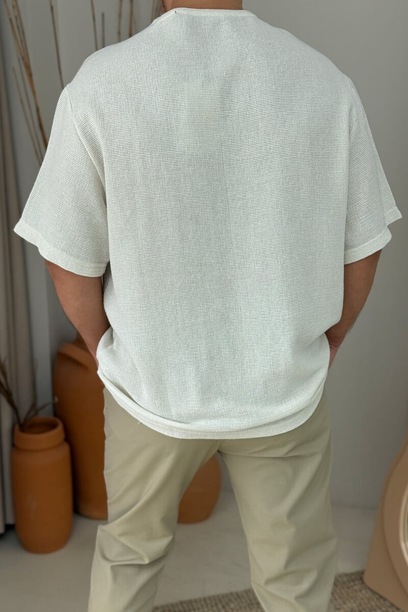 T-SHIRT I THJESHTË NJË NGJYRËSH PËR MESHKUJ NË NGJYRËN KREM - 3