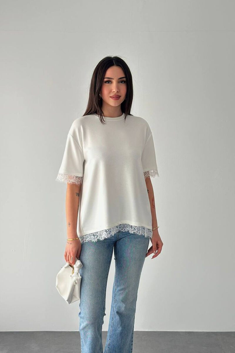 T-SHIRT ME DETAJ DANTELLE PER FEMRA NE NGJYRE TE BARDHE - 1