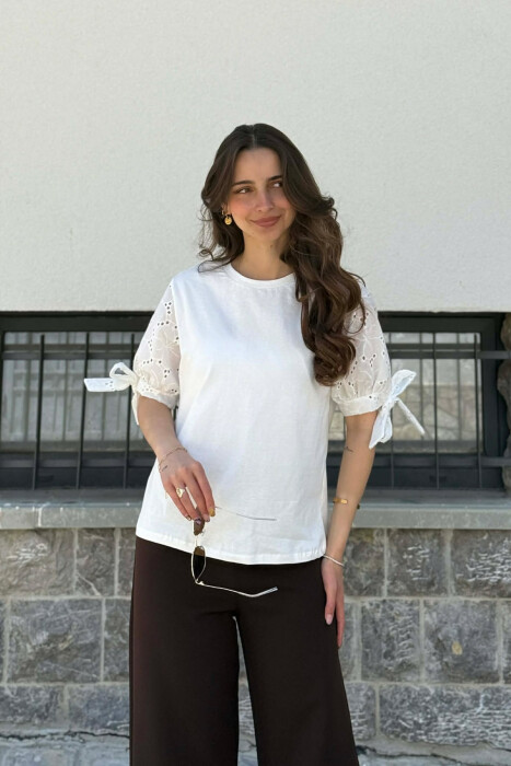 T-SHIRT ME DETAJE DANTELLE PER FEMRA NE NGJYRE TE BARDHE - KLAUDIO FASHION