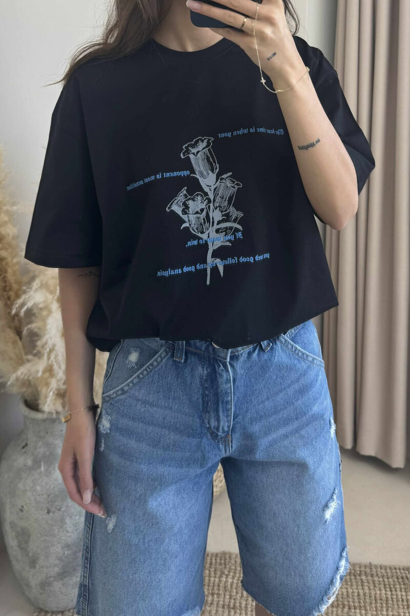 T-SHIRT ME DIZANJ DHE SHKRIME PËR FEMRA NË NGJYRËN E ZEZË - 3