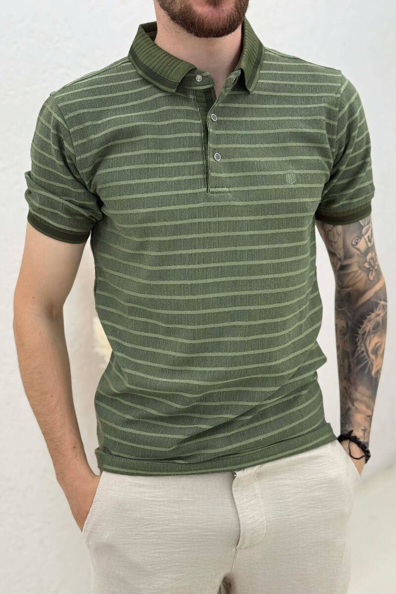 T-SHIRT ME DIZAJN ME VIJA ME JAKE POLO PER MESHKUJ NE NGJYRE JESHILE - 4