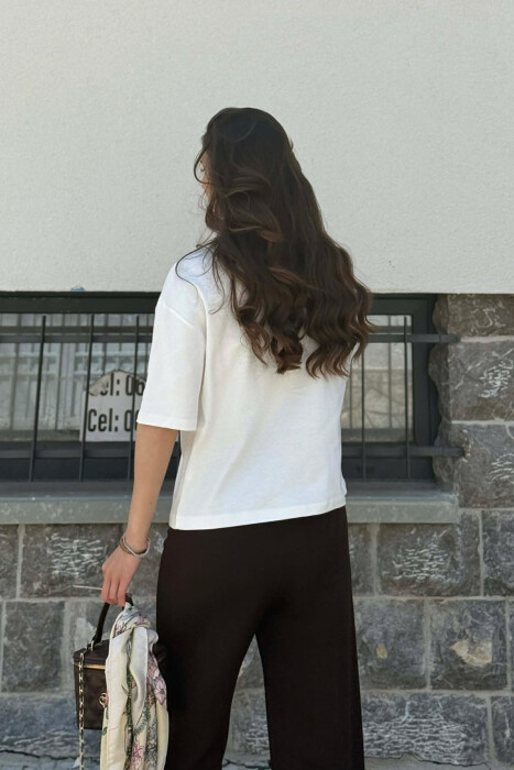 T-SHIRT ME DIZAJN PER FEMRA NE NGJYRE TE BARDHE - 4