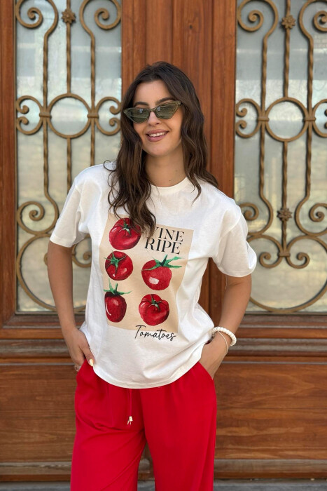 T-SHIRT ME IMAZH PËR FEMRA NË NGJYRËN E BARDHË - KLAUDIO FASHION