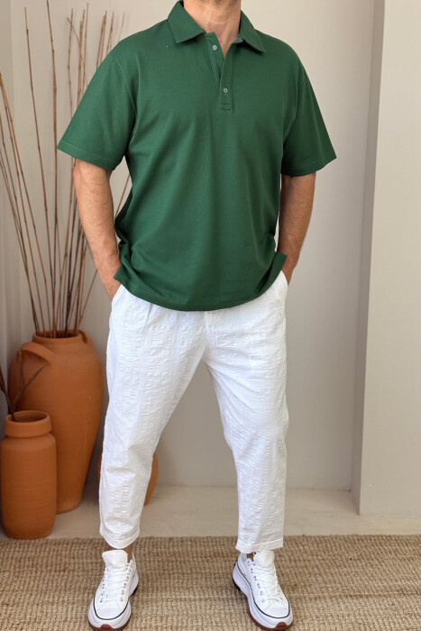 T-SHIRT ME KOPSA ME JAKË POLO PËR MESHKUJ NË NGJYRËN JESHILE - 1