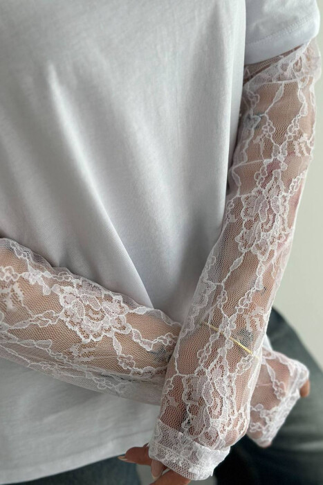 T-SHIRT ME MENGE DANTELLE PER FEMRA NE NGJYRE TE BARDHE - 2