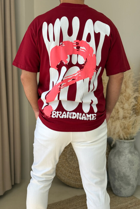 T-SHIRT ME SHKRIME DHE DIZAJN PËR MESHKUJ NË NGJYRËN VISHNJË - 3