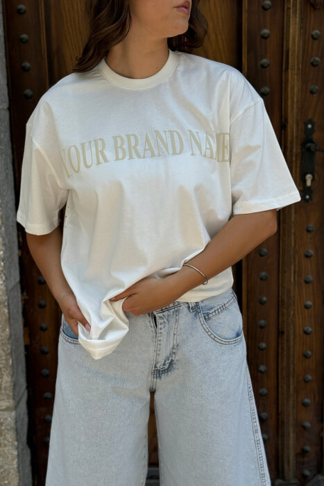 T-SHIRT ME SHKRIME DHE IMAZH PËR FEMRA NË NGJYRËN E BARDHË - 3