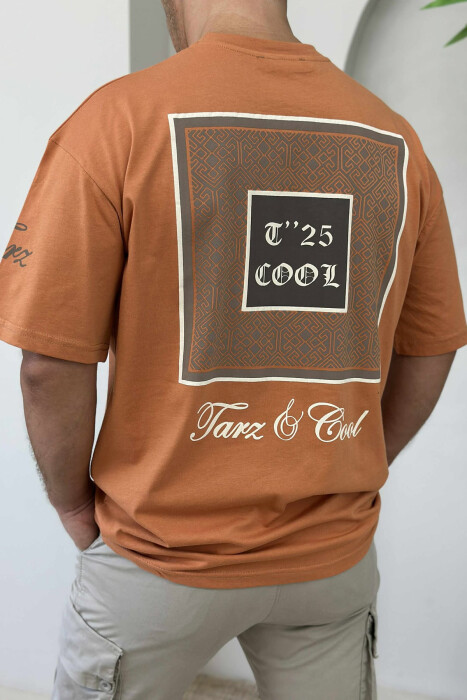 T-SHIRT I THJESHTË ME SHKRIME PËR MESHKUJ NË NGJYRËN TULLË - 4