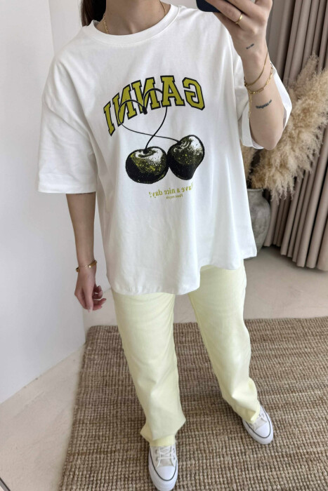 T-SHIRT ME SHKRIME PËR FEMRA NË NGJYRËN E BARDHË - 6