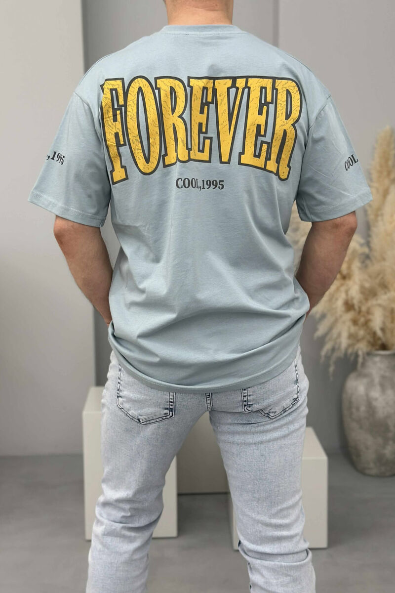 T-SHIRT ME SHKRIME PËR MESHKUJ NË NGJYRËN BLU E ZBARDHUR - 3