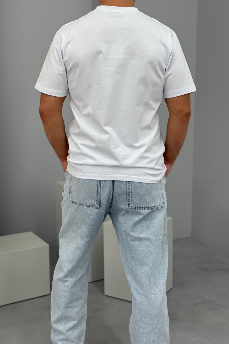 T-SHIRT ME SHKRIME PËR MESHKUJ NË NGJYRËN E BARDHË - 3