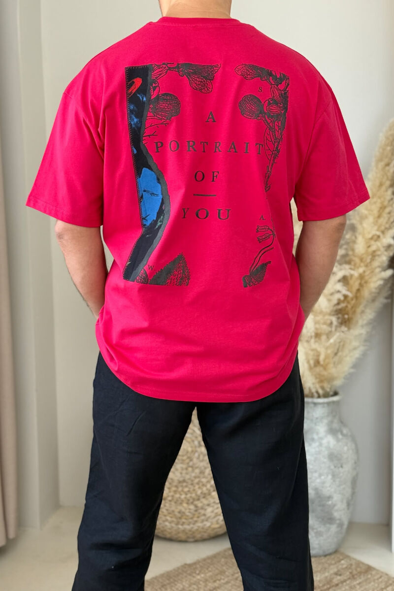 T-SHIRT ME SHKRIME PËR MESHKUJ NË NGJYRËN E KUQE - 3