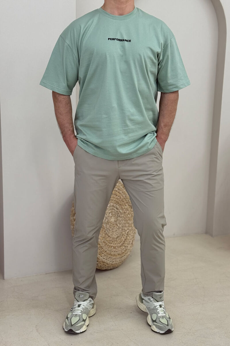 T-SHIRT I THJESHTË ME SHKRIME PËR MESHKUJ NË NGJYRËN MENTE - 1