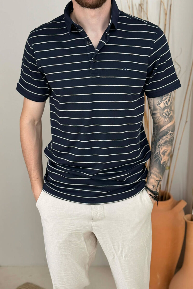 T-SHIRT ME VIJA ME JAKE POLO PER MESHKUJ NE NGJYRE BLU TE ERRET - 5