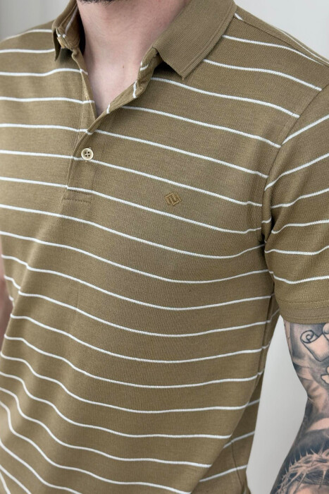 T-SHIRT ME VIJA ME JAKE POLO PER MESHKUJ NE NGJYRE KAFE TE ZBARDHUR - 4