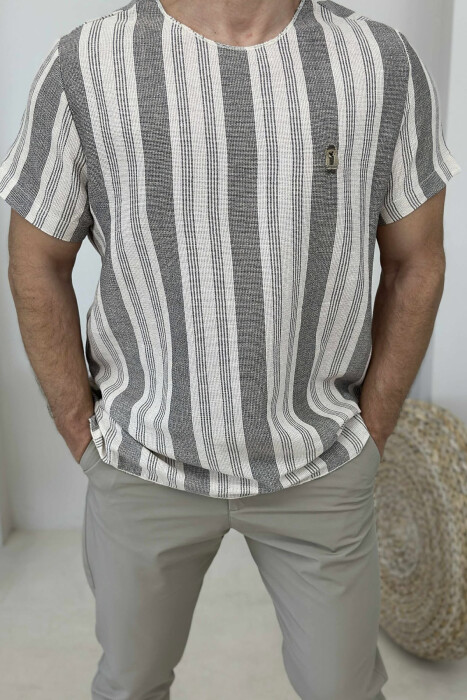 T-SHIRT ME VIJA ME LOGON E ARUSHIT PËR MESHKUJ NË NGJYRËN KAFE E ZBARDHUR - 4