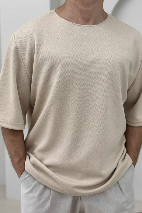 T-SHIRT NJË NGJYRËSH I THJESHTË PËR MESHKUJ NË NGJYRËN BEZHË - 3