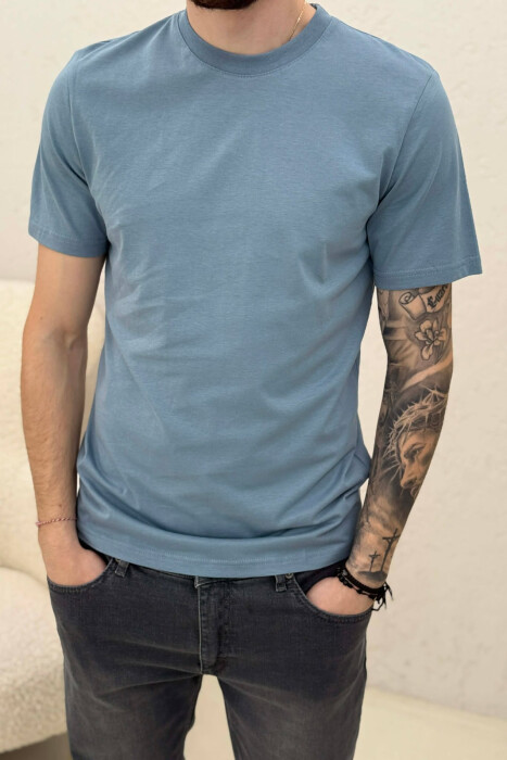 T-SHIRT NJË NGJYRËSH I THJESHTË PËR MESHKUJ NË NGJYRËN BLU - 4