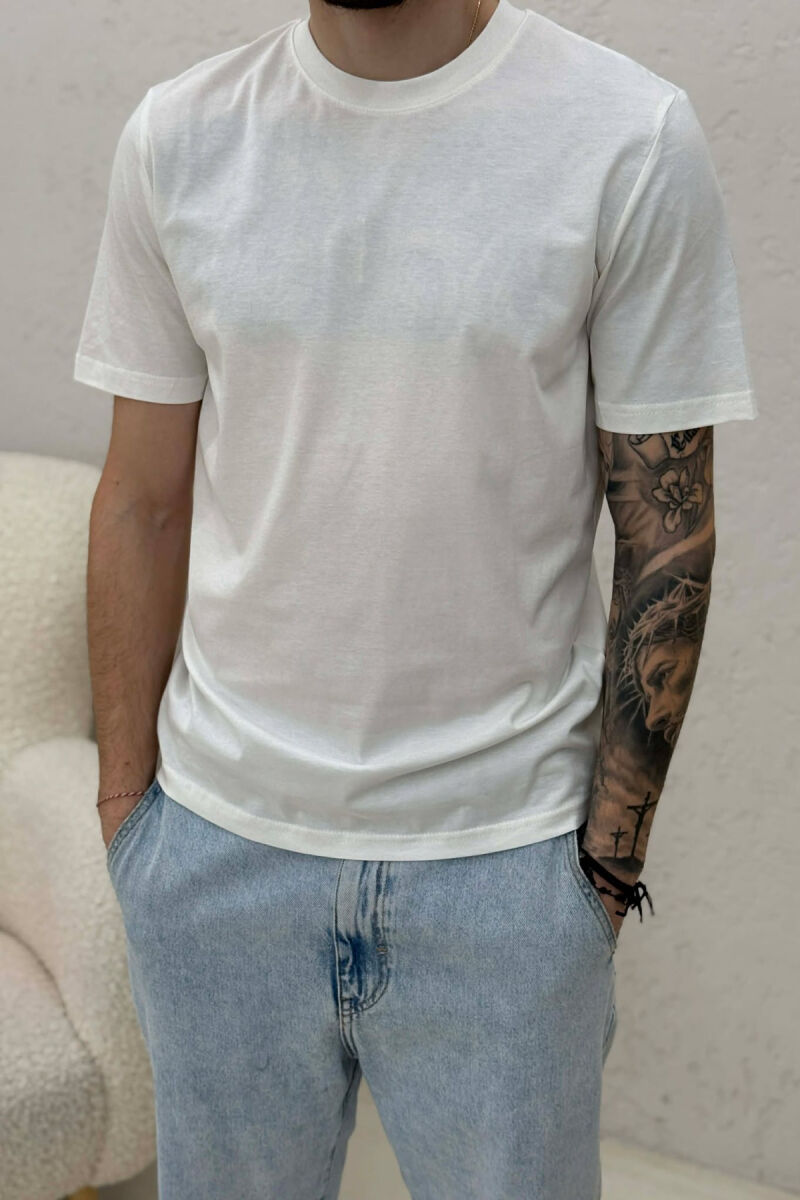 T-SHIRT NJË NGJYRËSH I THJESHTË PËR MESHKUJ NË NGJYRËN E BARDHË - 5