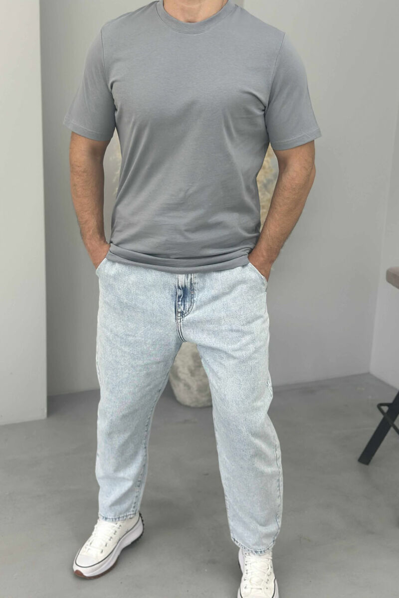 T-SHIRT NJË NGJYRËSH I THJESHTË PËR MESHKUJ NË NGJYRËN GRI - 2