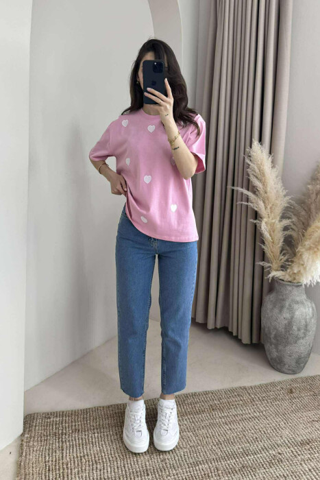 T-SHIRT NJË NGJYRËSH ME DIZAJNIN E ZEMRAVE PËR FEMRA NË NGJYRËN ROZË - 4