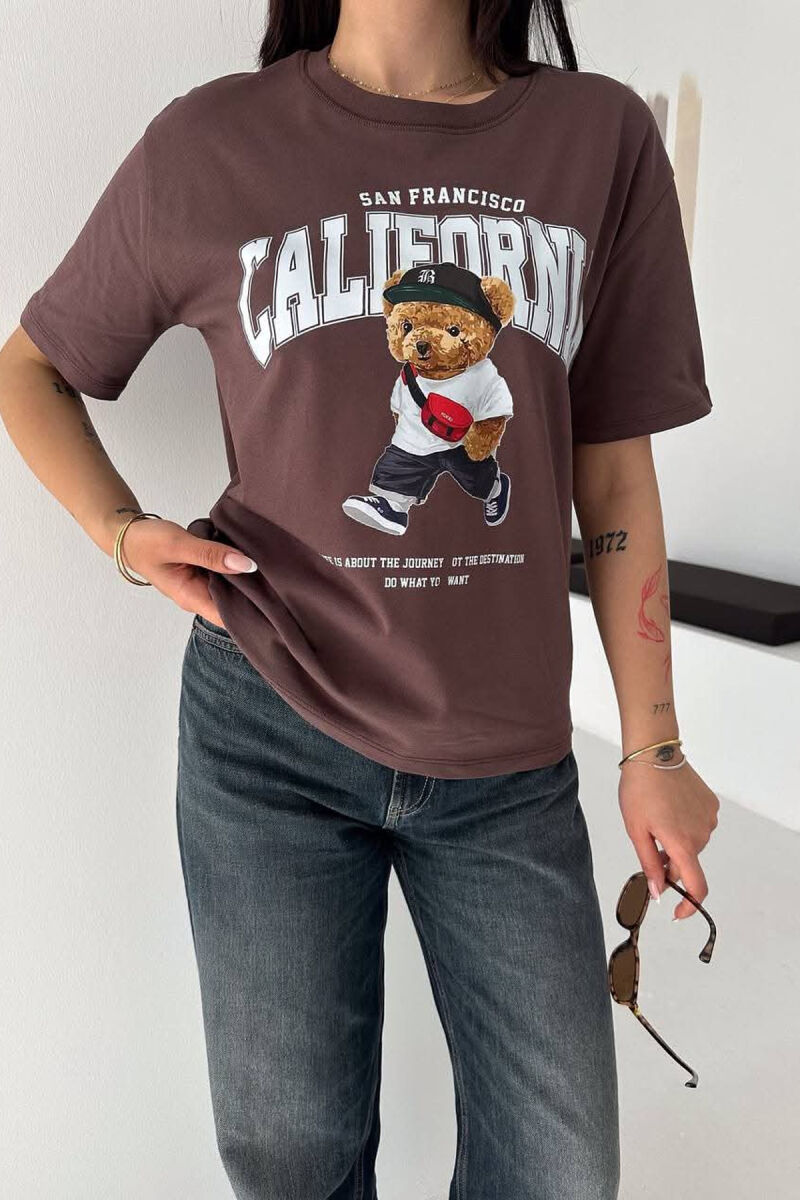 T-SHIRT NJE NGJYRESH ME IMAZH ARUSHI PER FEMRA NE NGJYRE KAFE - 4