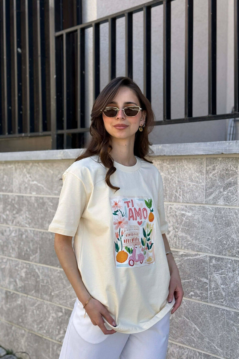 T-SHIRT NJE NGJYRESH ME IMAZH NE PJESEN PARA PER FEMRA NE NGJYRE BEZHE - 1