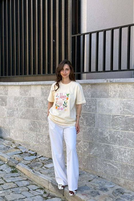 T-SHIRT NJE NGJYRESH ME IMAZH NE PJESEN PARA PER FEMRA NE NGJYRE BEZHE - 2