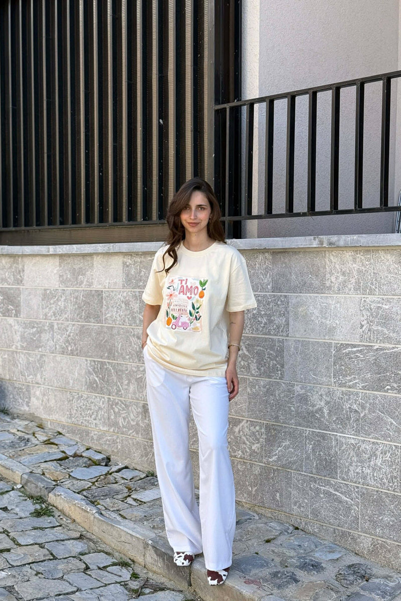 T-SHIRT NJE NGJYRESH ME IMAZH NE PJESEN PARA PER FEMRA NE NGJYRE BEZHE - 2