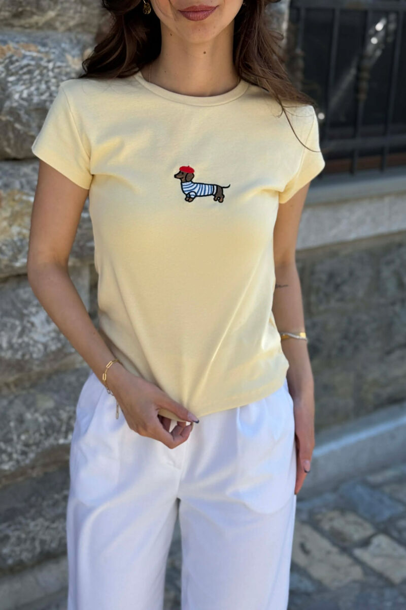 T-SHIRT NJE NGJYRESH ME IMAZH NE PJESEN PARA PER FEMRA NE NGJYRE TE VERDHE - 3