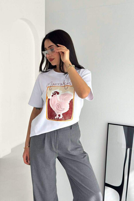 T-SHIRT NJE NGJYRESH ME IMAZH PER FEMRA NE NGJYRE TE BARDHE - 