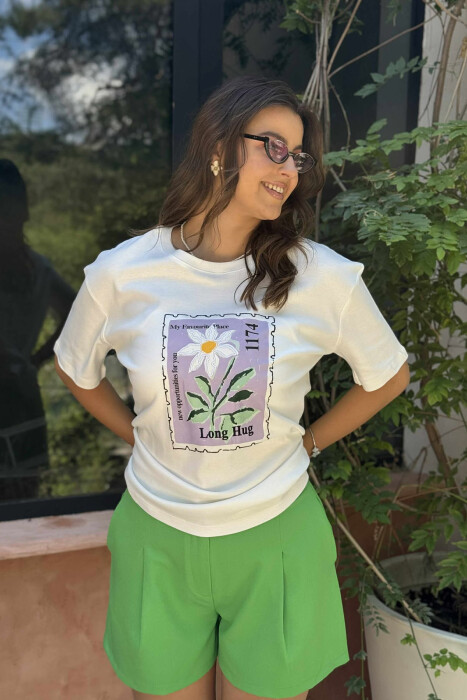 T-SHIRT NJË NGJYRËSH ME IMAZH PËR FEMRA NË NGJYRËN E BARDHË - 2