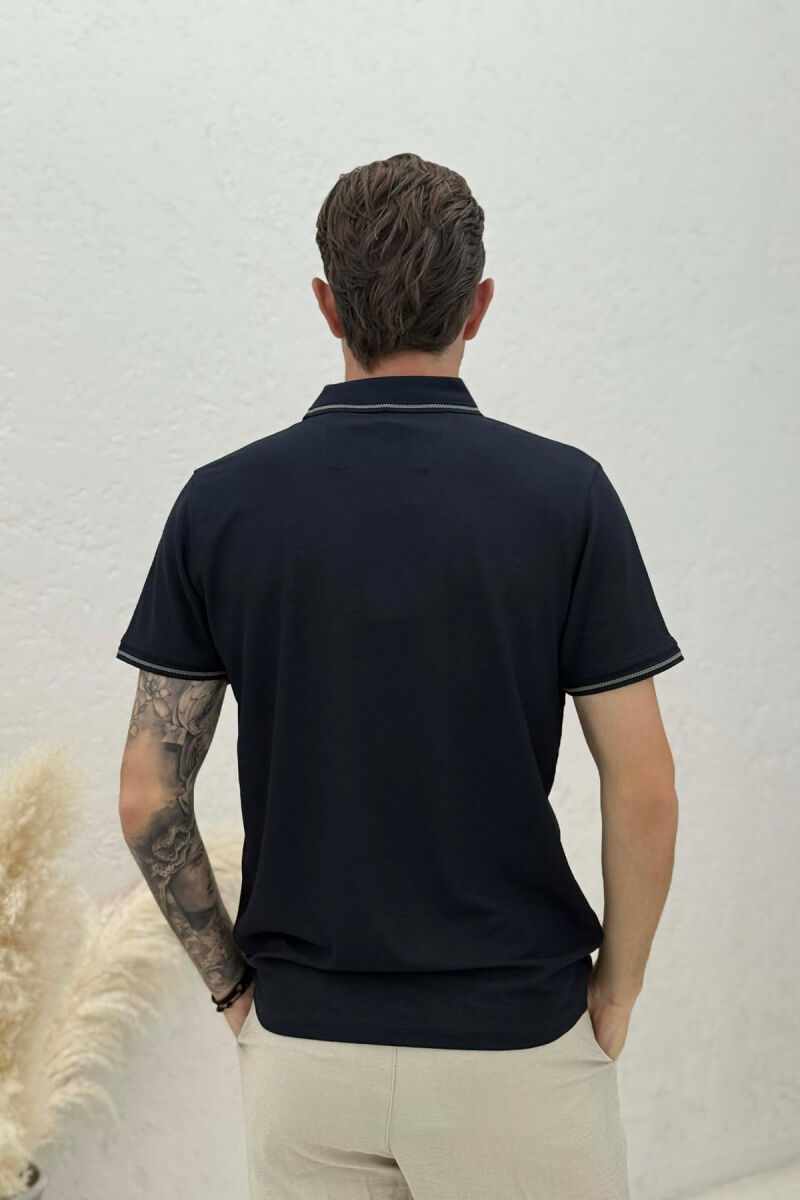 T-SHIRT NJE NGJYRESH ME JAKE POLO PER MESHKUJ NE NGJYRE BLU TE ERRET - 4