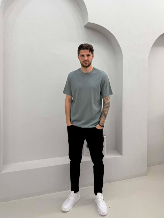 T-SHIRT ME JAKE TE RRUMBULLAKET PER MESHKUJ NE NGJYRE GRI TE ERRET - 3