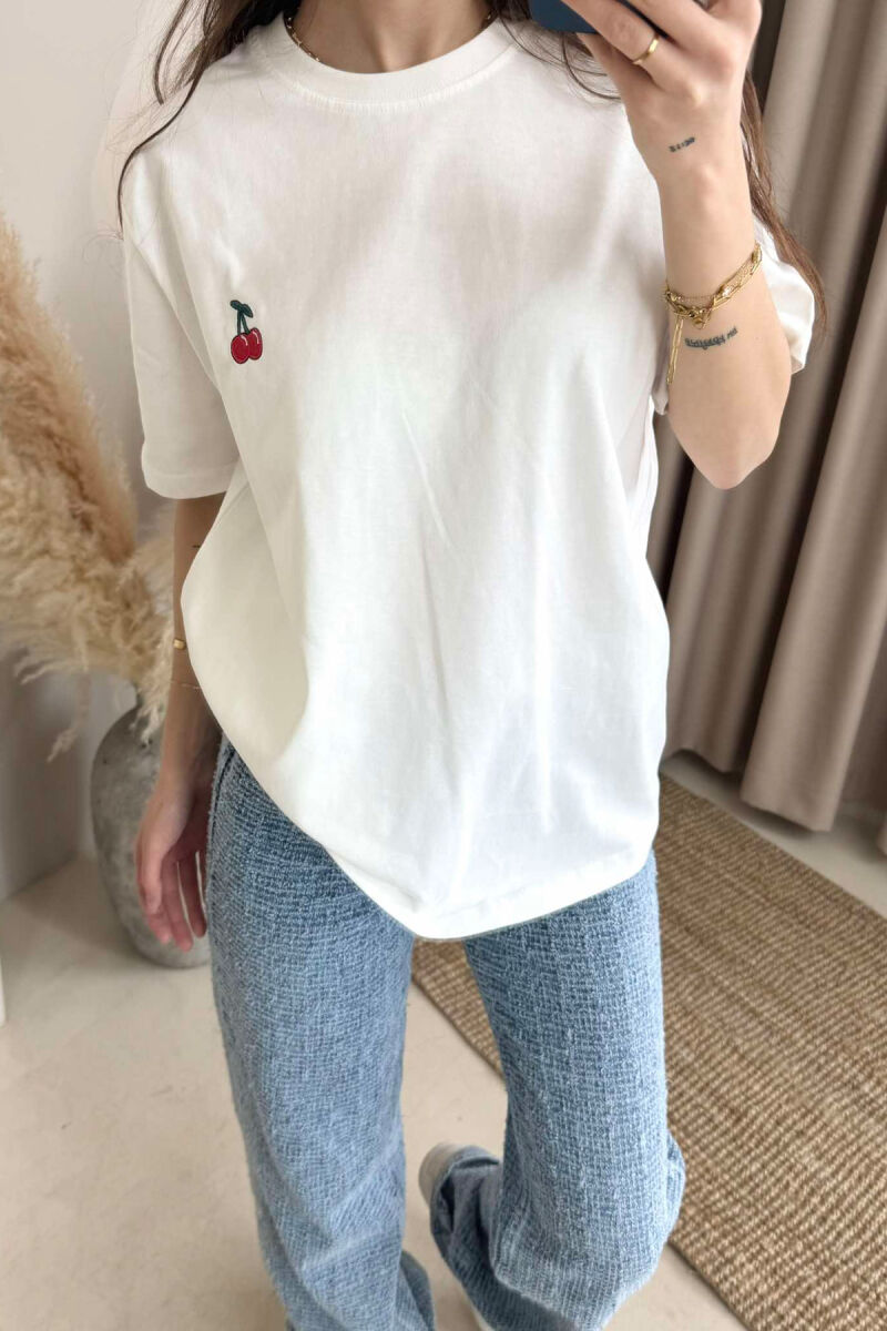 T-SHIRT NJË NGJYRËSH ME LOGON E QERSHISË PËR FEMRA NË NGJYRËN E BARDHË - 4