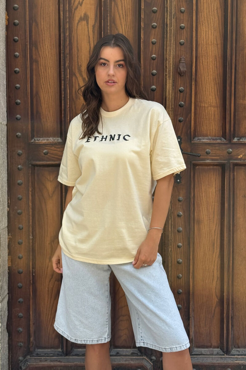 T-SHIRT NJË NGJYRËSH ME SHKRIME PËR FEMRA NË NGJYRËN KREM - 2