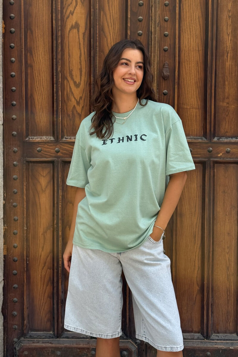 T-SHIRT NJË NGJYRËSH ME SHKRIME PËR FEMRA NË NGJYRËN MENTE - 2