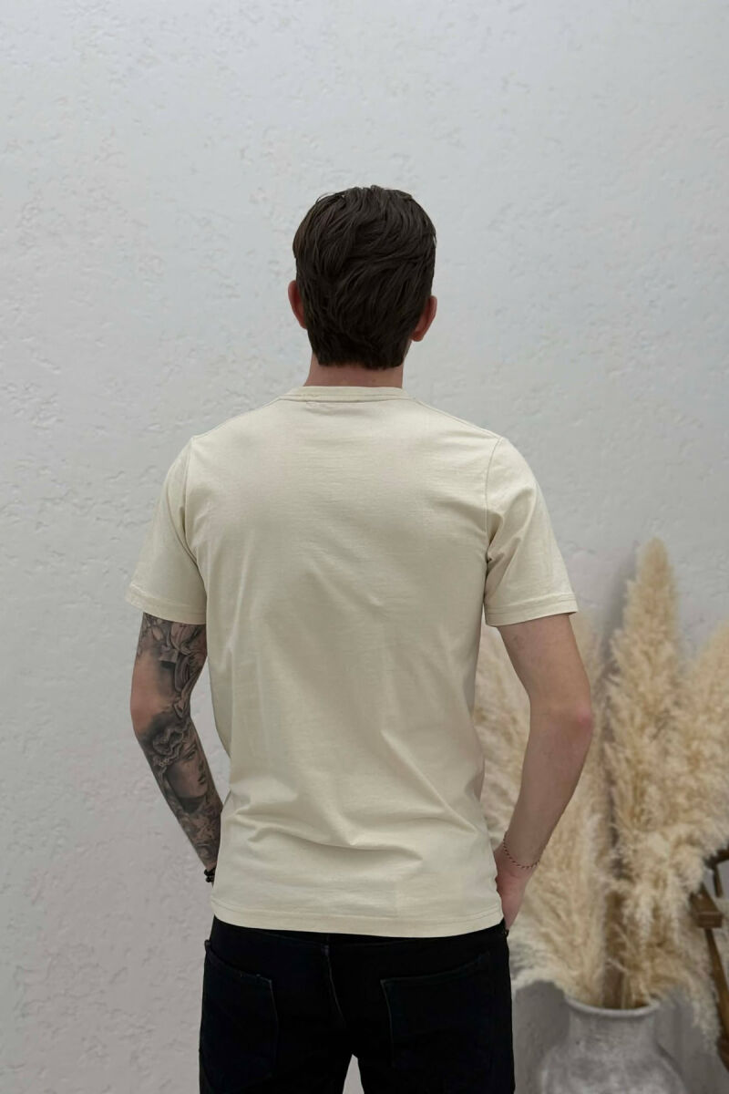 T-SHIRT NJE NGJYRESH ME SHKRIME TE THJESHTA PER MESHKUJ NE NGJYRE BEZHE - 4