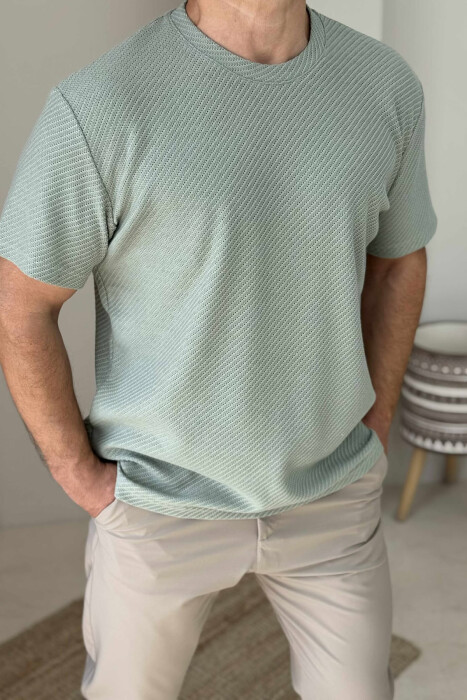 T-SHIRT NJË NGJYRËSH ME TEKSTURË PËR MESHKUJ NË NGJYRËN MENTE - 2