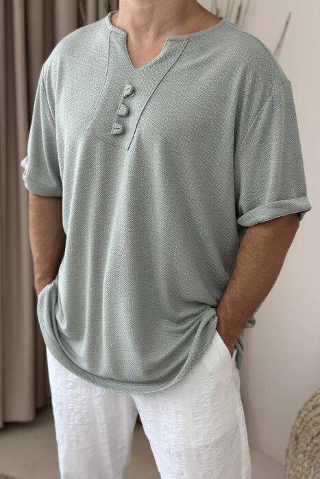 T-SHIRT NJË NGJYRËSH ME XHEP PËR MESHKUJ NË NGJYRËN MENTE - 2