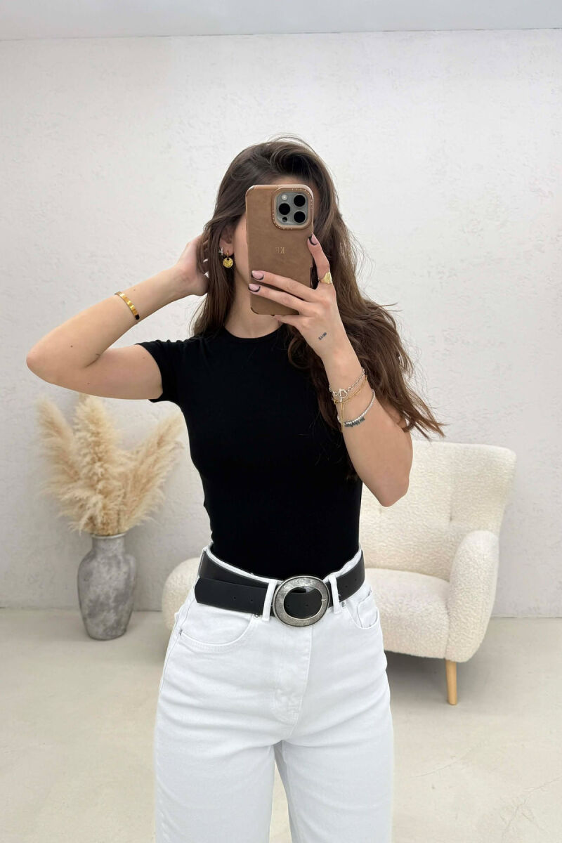 T-SHIRT NJE NGJYRESH PER FEMRA NE NGJYRE TE ZEZE - 3