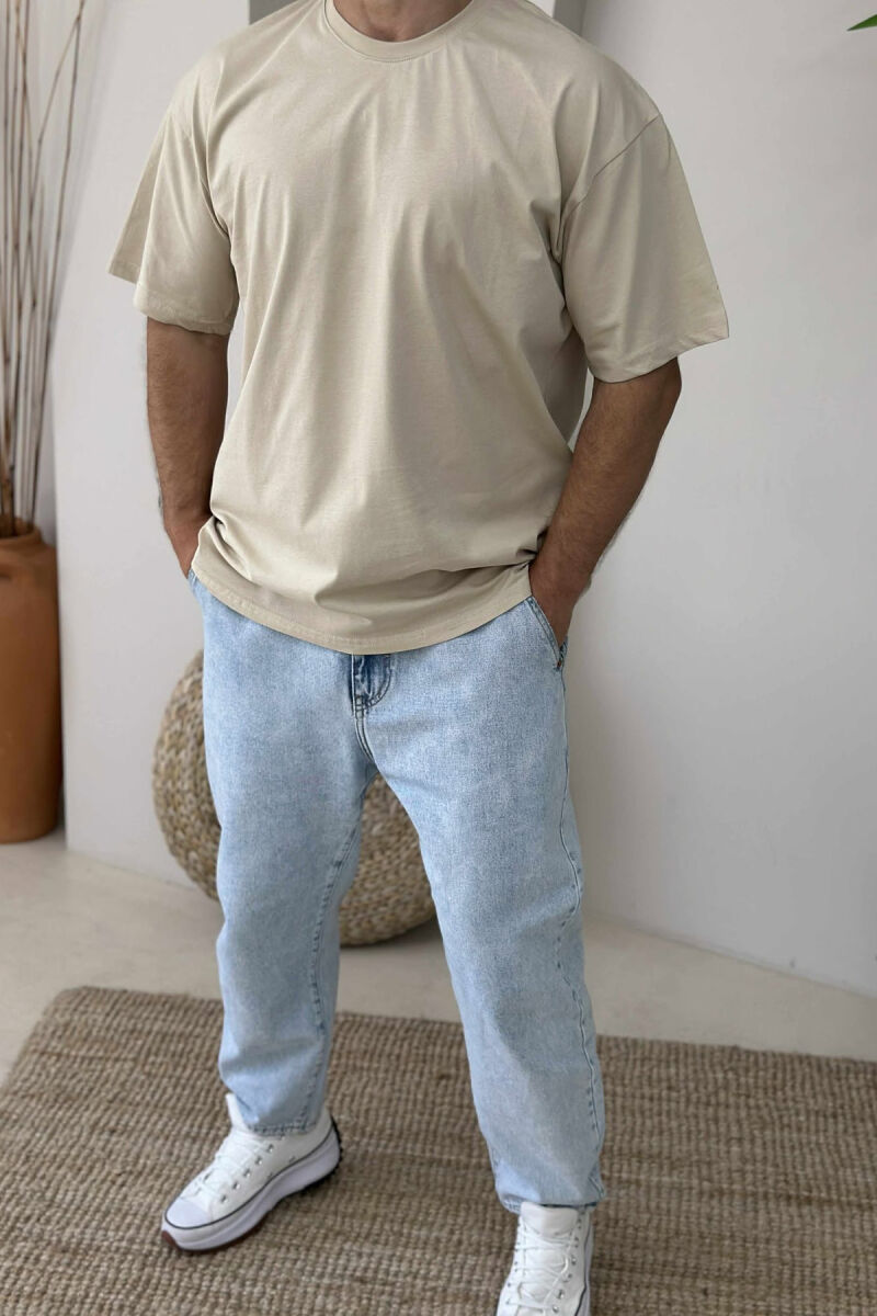 T-SHIRT NJË NGJYRËSH PËR MESHKUJ NË NGJYRËN BEZHË - 2