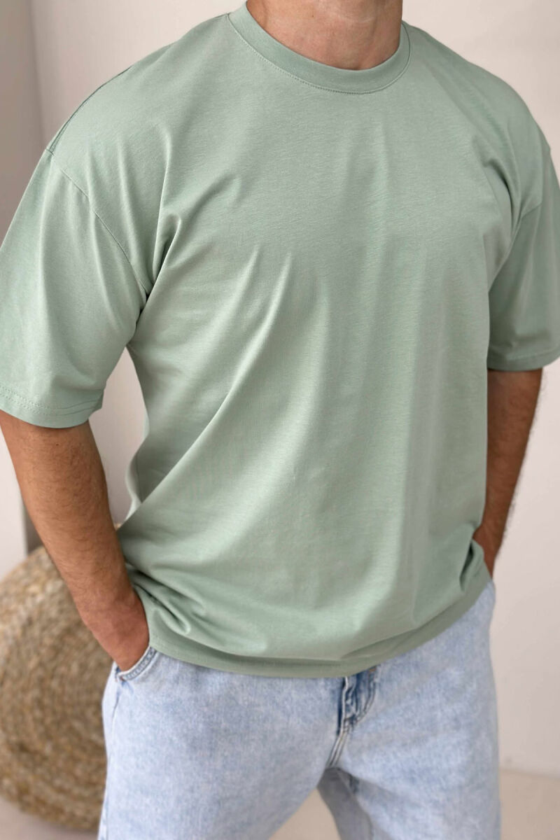 T-SHIRT NJË NGJYRËSH PËR MESHKUJ NË NGJYRËN MENTE - 3