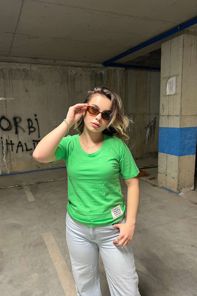 T-SHIRT NJË NGJYRËSHE PËR FEMRA NË NGJYRË JESHILE - 4