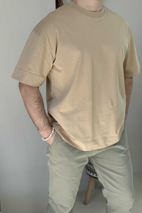 T-SHIRT NJË NGJYRËSHE PËR MESHKUJ NË NGJYRË BEZHË - 1