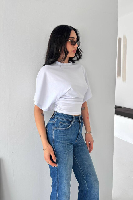 T-SHIRT PER FEMRA NE NGJYRE TE BARDHE - 4