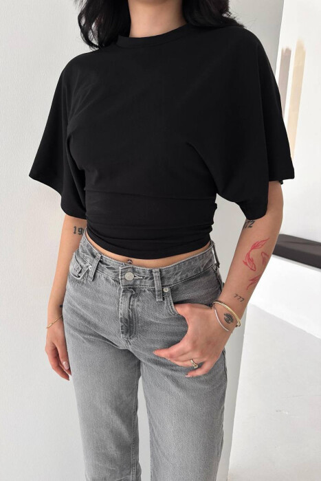 T-SHIRT PER FEMRA NE NGJYRE TE ZEZE - 3