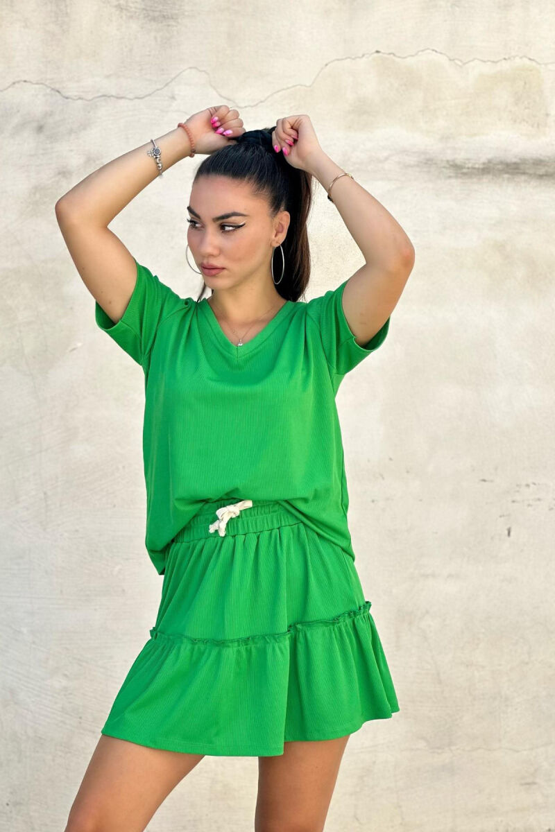 T-SHIRT PLUSE SKIRT WOMEN TWO PIECE SET GREEN/JESHILE - 1